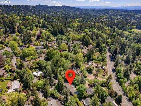 8220 Sw Canyon Lane Portland OR 97225