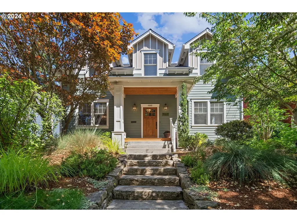 4005 Ne Hazelfern Place Portland OR 97232