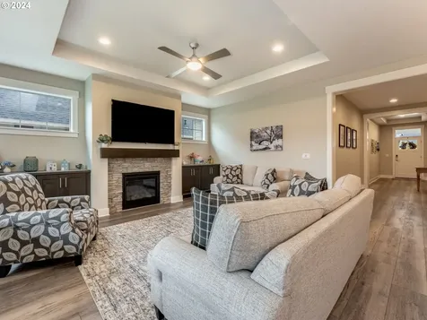 8056 SE Atlas Street Hillsboro OR 97123