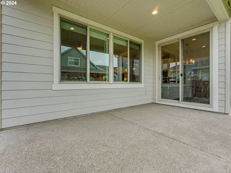 8056 SE Atlas Street Hillsboro OR 97123