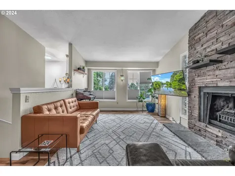11206 Sw 49th Avenue Portland OR 97219