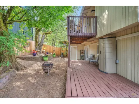 11206 Sw 49th Avenue Portland OR 97219
