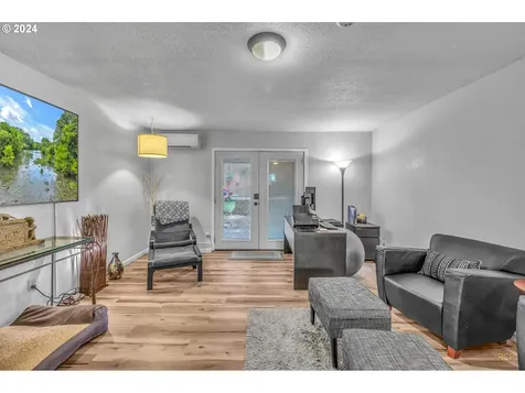 11206 Sw 49th Avenue Portland OR 97219
