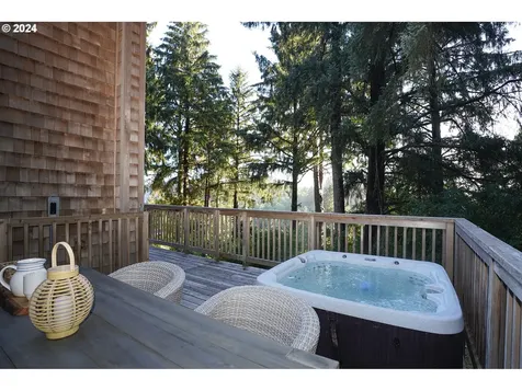 3545 Ridge Road Otis OR 97368