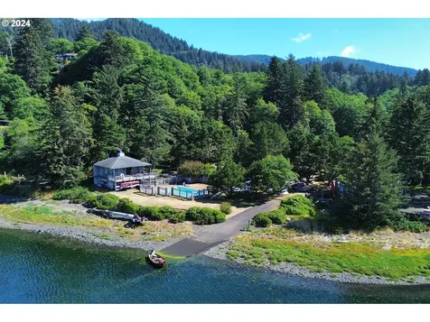 3545 Ridge Road Otis OR 97368