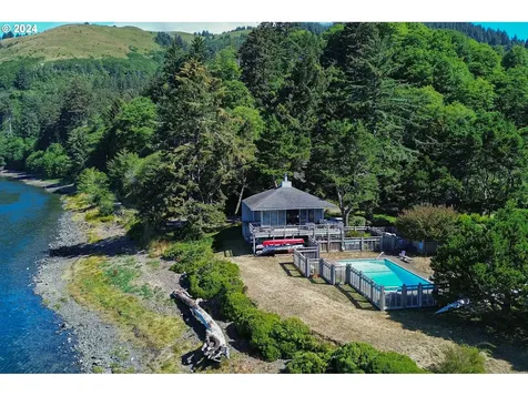 3545 Ridge Road Otis OR 97368