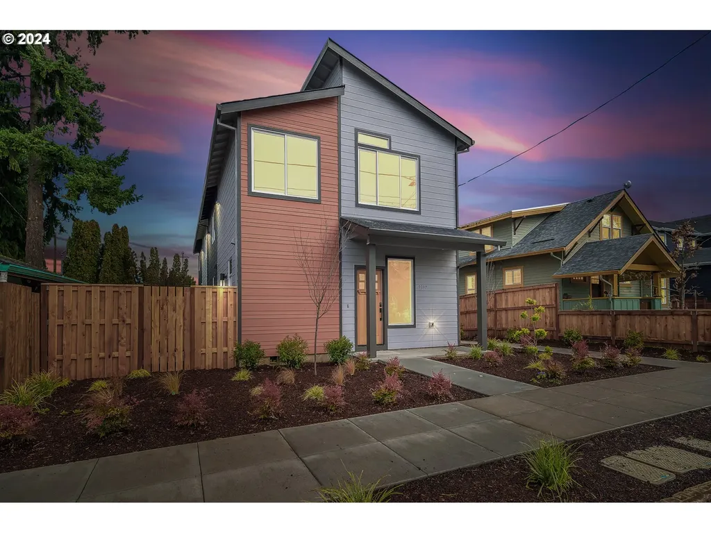 9393 N Ivanhoe Street Portland OR 97203