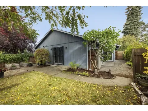 9135 N Mohawk Avenue Portland OR 97203