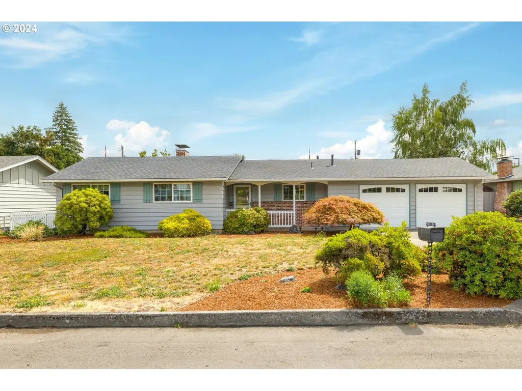 7901 NW 1st Avenue Vancouver WA 98665