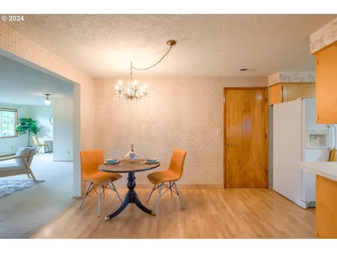 7901 NW 1st Avenue Vancouver WA 98665