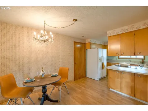 7901 NW 1st Avenue Vancouver WA 98665