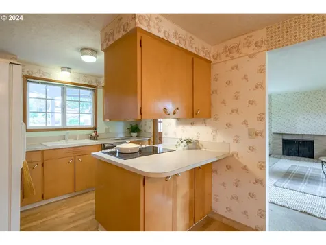 7901 NW 1st Avenue Vancouver WA 98665