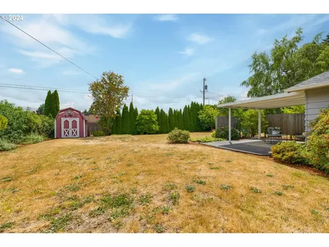 7901 NW 1st Avenue Vancouver WA 98665