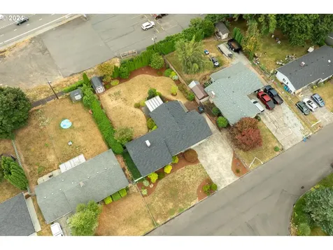 7901 NW 1st Avenue Vancouver WA 98665
