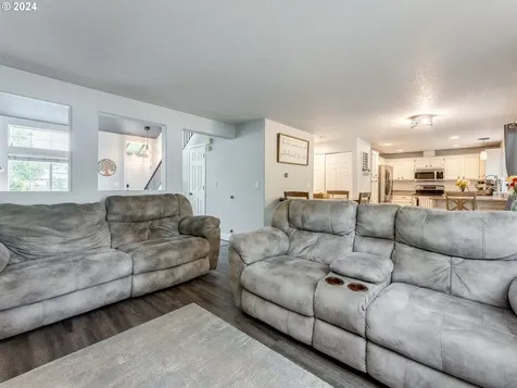 17601 Se 17th Circle Vancouver WA 98683