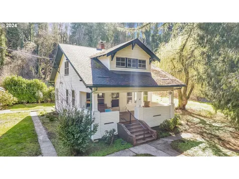 14710 Clackamas River Drive Oregon City OR 97045