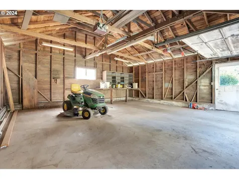 14710 Clackamas River Drive Oregon City OR 97045