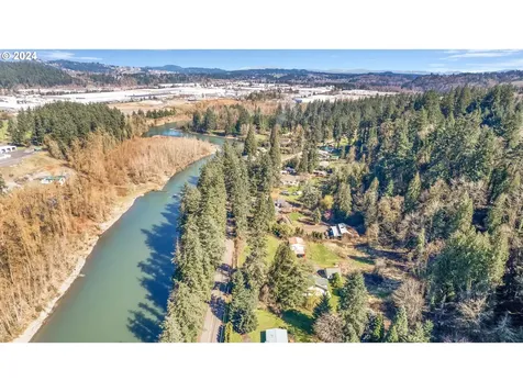 14710 Clackamas River Drive Oregon City OR 97045