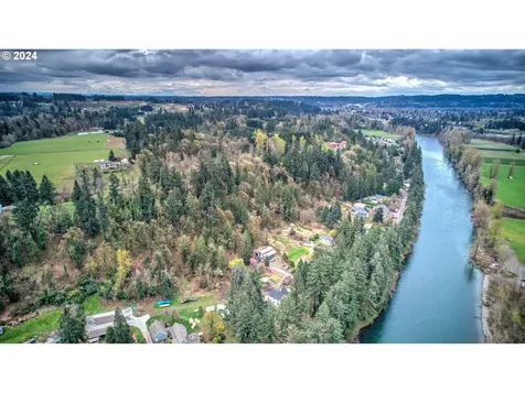 14710 Clackamas River Drive Oregon City OR 97045