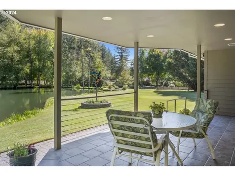 14485 NW Berry Creek Road Mcminnville OR 97128