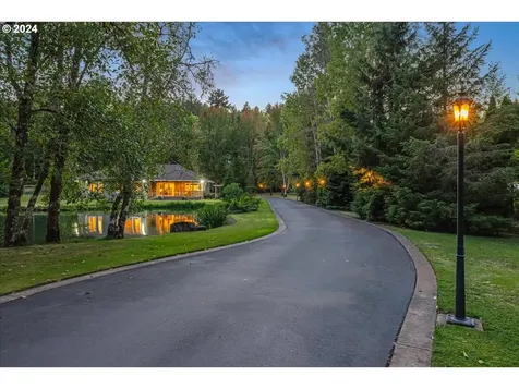14485 NW Berry Creek Road Mcminnville OR 97128