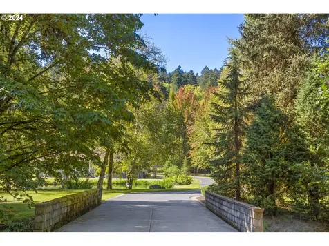 14485 NW Berry Creek Road Mcminnville OR 97128