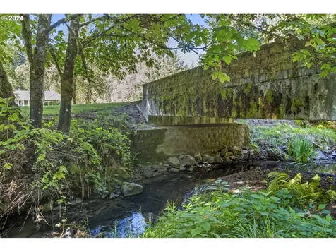 14485 NW Berry Creek Road Mcminnville OR 97128