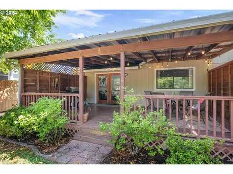 1303 Se 64th Court Hillsboro OR 97123