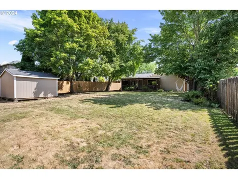 1303 Se 64th Court Hillsboro OR 97123