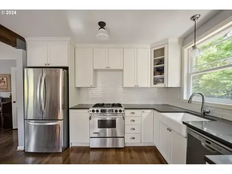 4142 Ne 78th Avenue Portland OR 97218