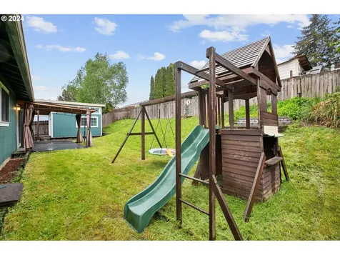 3160 Flower Avenue Ne Salem OR 97301