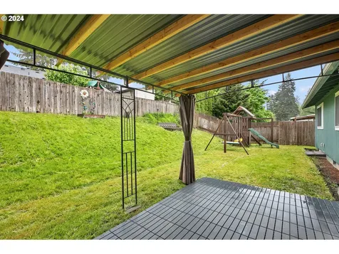 3160 Flower Avenue Ne Salem OR 97301