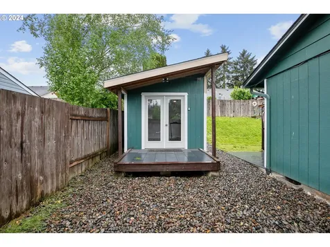 3160 Flower Avenue Ne Salem OR 97301