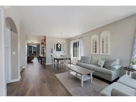 1913 Praslin Street Eugene OR 97402