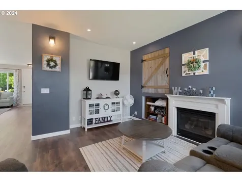 1913 Praslin Street Eugene OR 97402