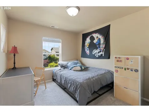 1913 Praslin Street Eugene OR 97402
