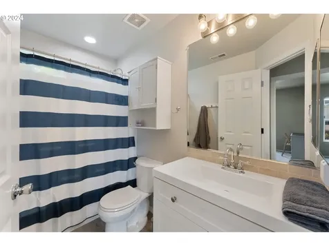 1913 Praslin Street Eugene OR 97402