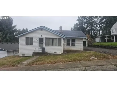 311 N 19th Avenue Kelso WA 98626