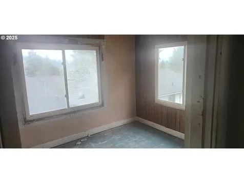 311 N 19th Avenue Kelso WA 98626