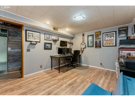 1001 SE 94th Avenue Vancouver WA 98664