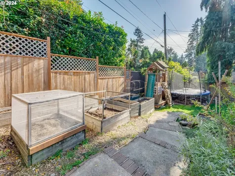 1001 SE 94th Avenue Vancouver WA 98664