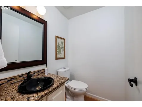 7829 SW Raintree Drive Beaverton OR 97008
