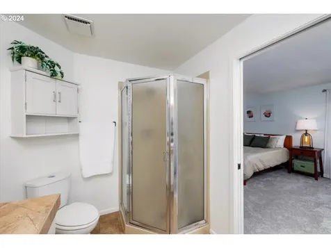 7829 SW Raintree Drive Beaverton OR 97008