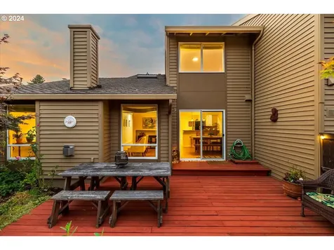 7829 SW Raintree Drive Beaverton OR 97008