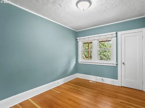 8704 N Portsmouth Avenue Portland OR 97203