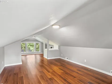 8704 N Portsmouth Avenue Portland OR 97203
