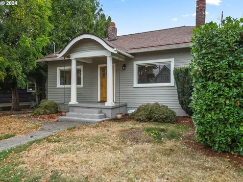 8704 N Portsmouth Avenue Portland OR 97203