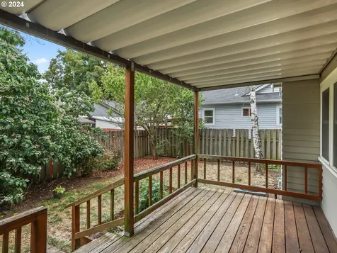 8704 N Portsmouth Avenue Portland OR 97203