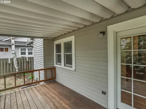 8704 N Portsmouth Avenue Portland OR 97203