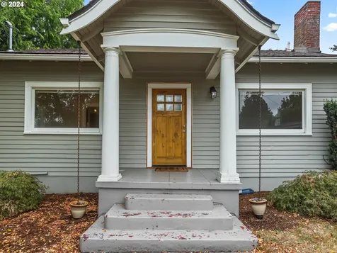 8704 N Portsmouth Avenue Portland OR 97203